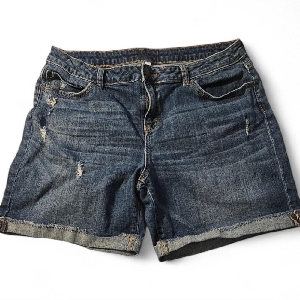 Jennifer Lopez Dark Blue Jean Shorts
